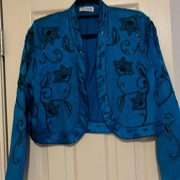Jacket beaded teal be elegantnt or dress down with jeans teal with blk jet bead - Picture 1 of 4
